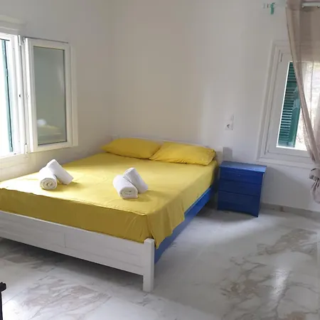 Homestay Manolis